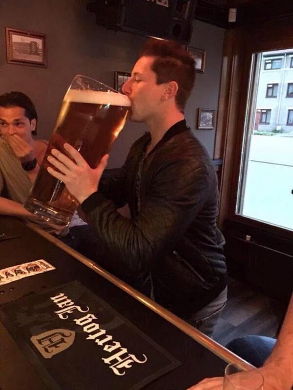 8_Semesters's tweet photo. "I'll just have one drink tonight" https://t.co/wtJ44lE6Jf