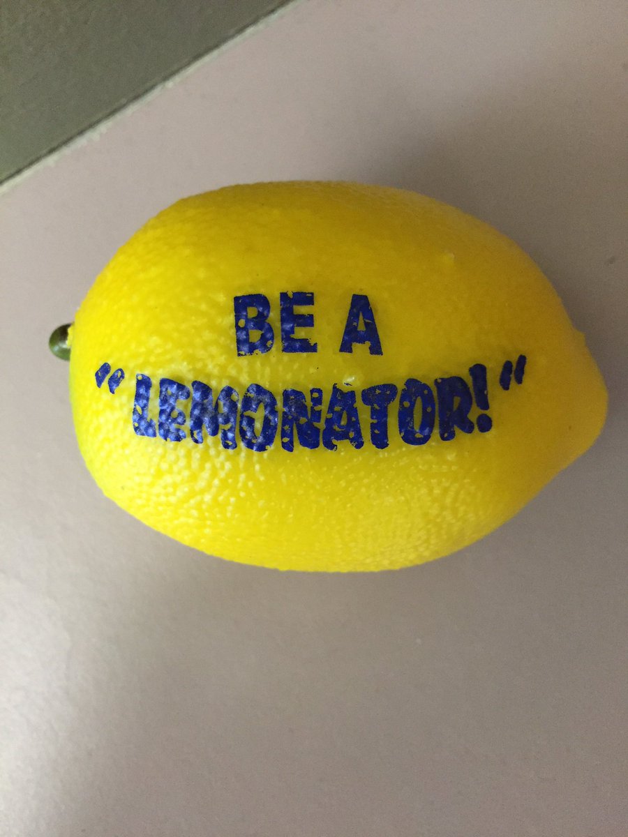 BeALemonader's tweet image. This is what happens when a @UF @uflorida alumni prints your lemons. Should be Lemonader! Squeeze!!