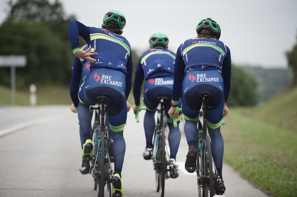 It's official. Orica-BikeExchange is here! <a href="/ORICA_BE/">Frieteke</a> #OBErocks buff.ly/293APGa