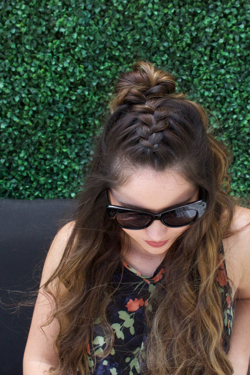 mccranston's tweet photo. Braid Top Knot Tutorial https://t.co/kjgphXDeLB https://t.co/ncRItugezc