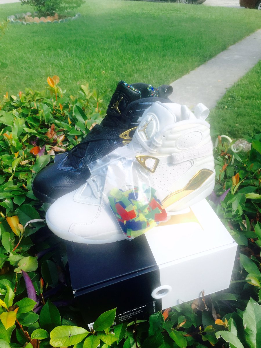 Flight_Project's tweet photo. Jordan 8 C&amp;C pack
Size 11- Confetti
Size 10- Champagne
$320ea
#AlwaysRetail
@CopThese @ATrainKickz @RetailTuesday https://t.co/LkwRWPzZt7