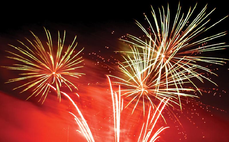 East York’s annual #CanadaDay parade features marching bands and fireworks. Find out more ow.ly/gwgE301KWfE