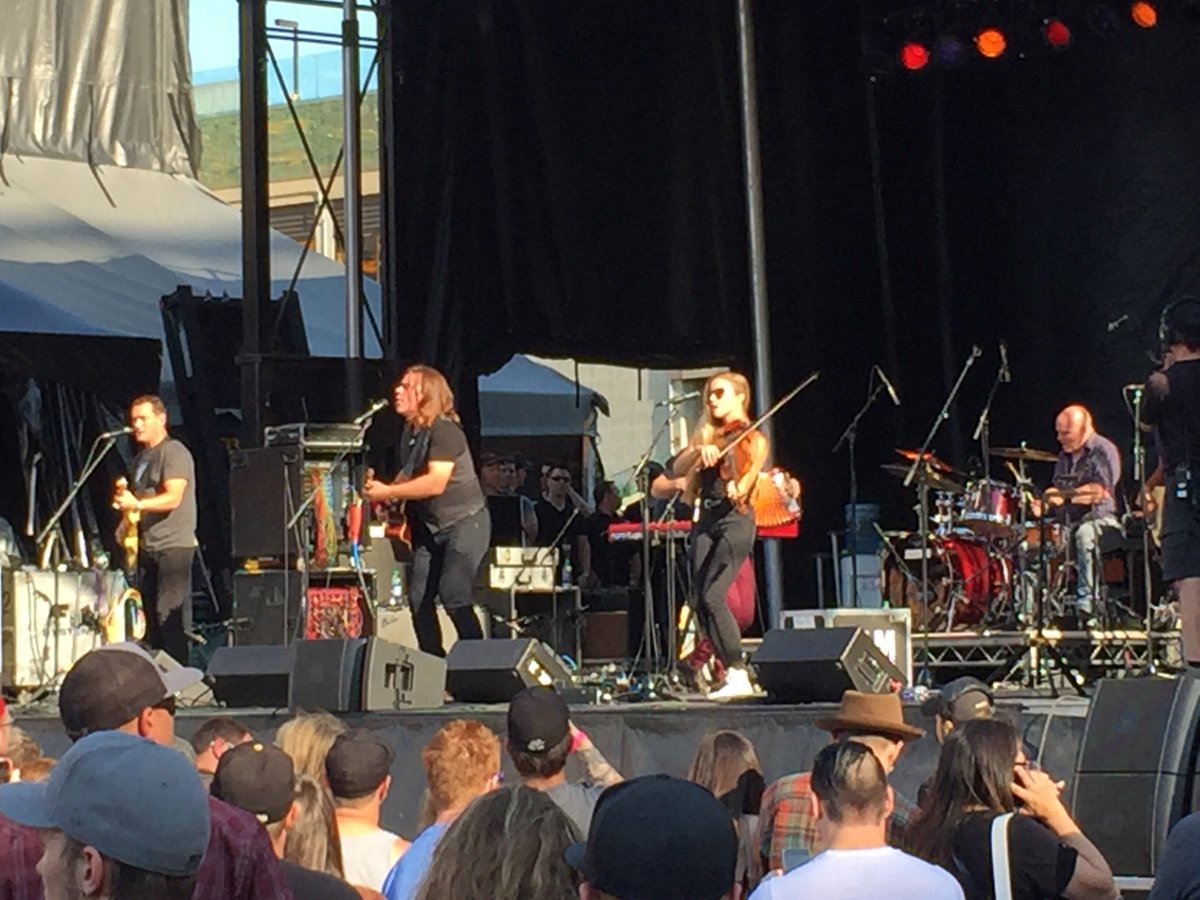 Fire Aid tweet media