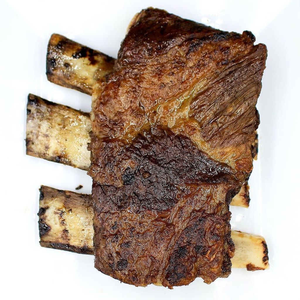 LaGambaMiami's tweet photo. Our new Angus Ribs roasted to perfection just in time for July 4th long weekend 🍴 #grovite… https://t.co/RRarwAeYco https://t.co/WAsERALRHQ