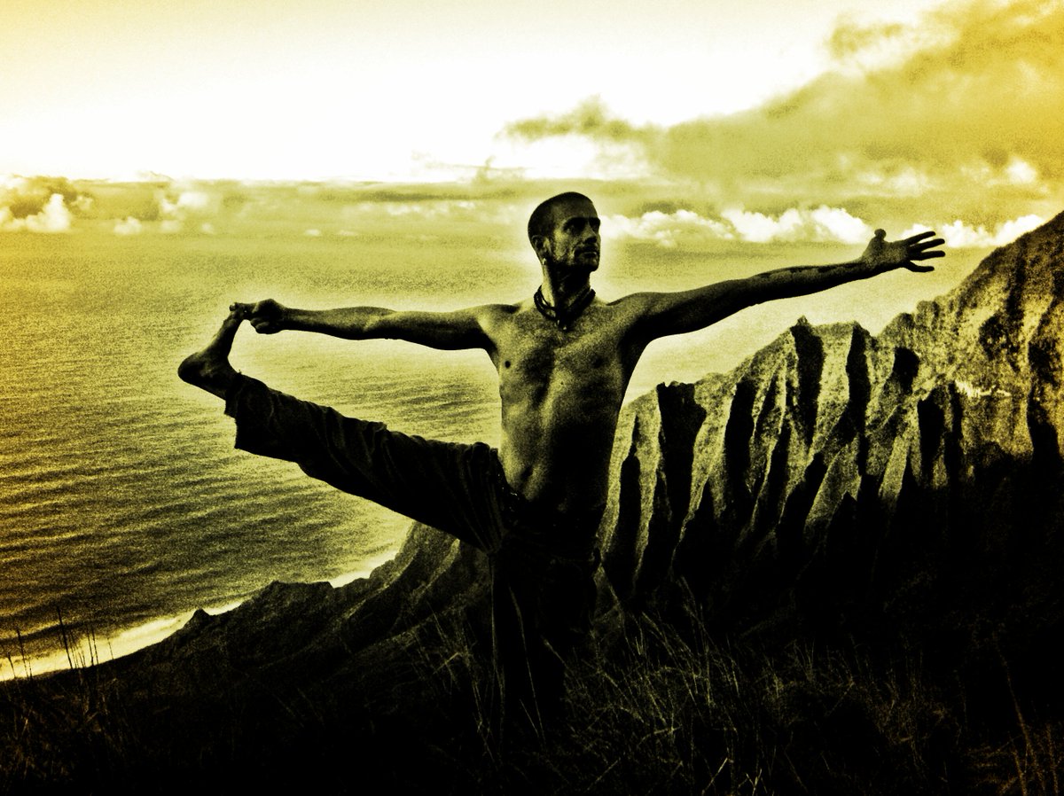 BradyogaSF's tweet photo. I love Wednesday - come find out why, tonight - 6:30pm
This Wednesday &amp; every Wednesday
Ocean Ave, @YogaFlowSF
#yoga https://t.co/5p24K8ZGNK