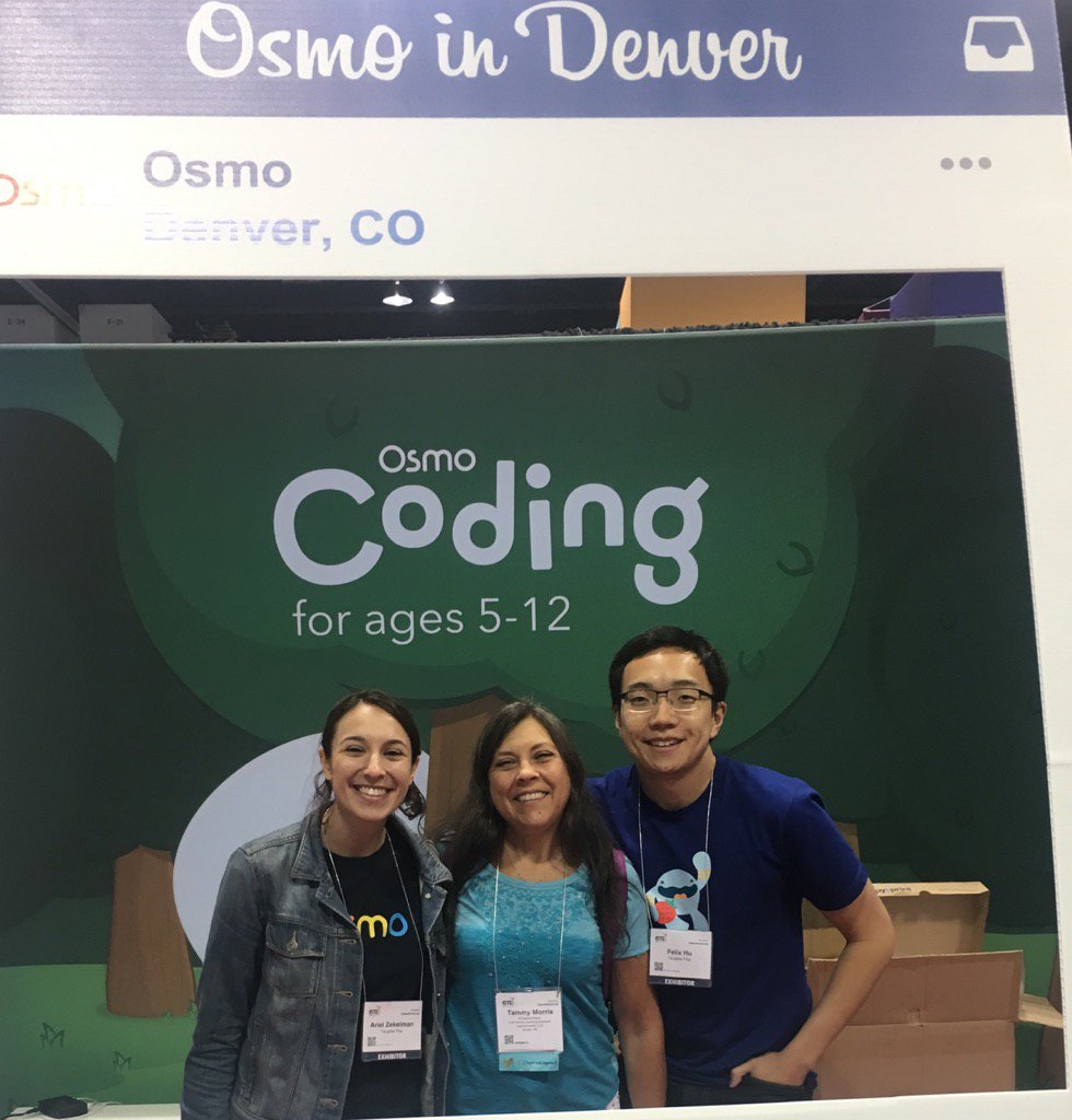 InspiredImpact's tweet image. Two on sides are the superstar engineers of @playosmo #codingwithawbie. Couldn&apos;t love #osmo more!#ISTE2016 #akedchat