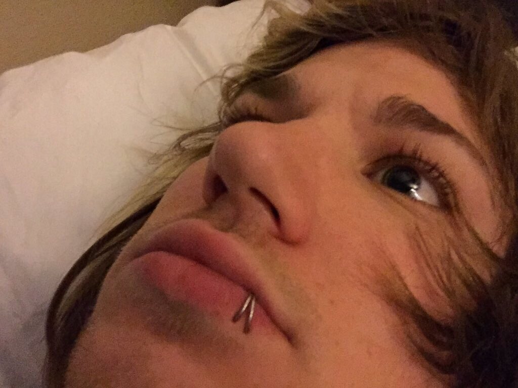 casuallymaddie's tweet image. 