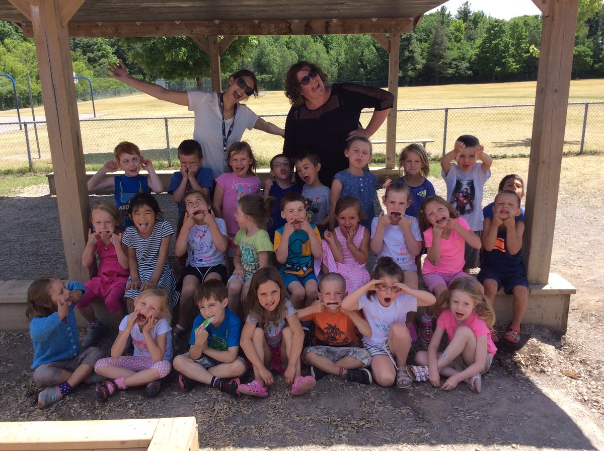 bigredroomstcat's tweet photo. That's a wrap - have a happy and safe summer!!! Don't forget to enjoy the sunshine 😃☀️ #PVNCey #FDK https://t.co/pgh7K3IeCf
