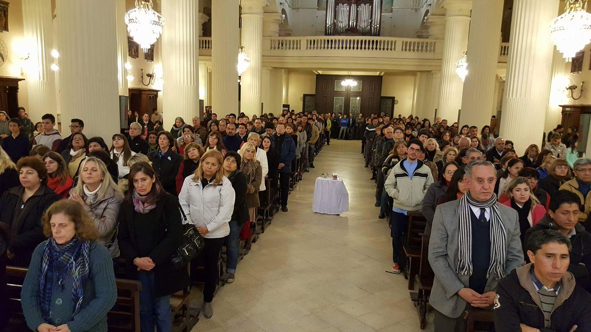 centucuman2016's tweet photo. Algunas fotos de la misa hoy.. Gracias por acompañar y orar por este CEN y los frutos que nos dejó!! #centucuman2016 https://t.co/huo8X1grAv