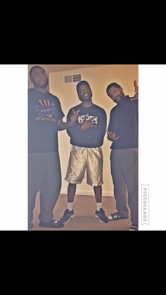GoDjJCoreyLamar's tweet photo. My bros @L_Flam3r @FrankNewton_DMG mixtapes #CTMTD #AyYoListen comin real soon ๐ฅ x ใฝ๏ธ x #TeamJCorey https://t.co/7TKkLoGOXF