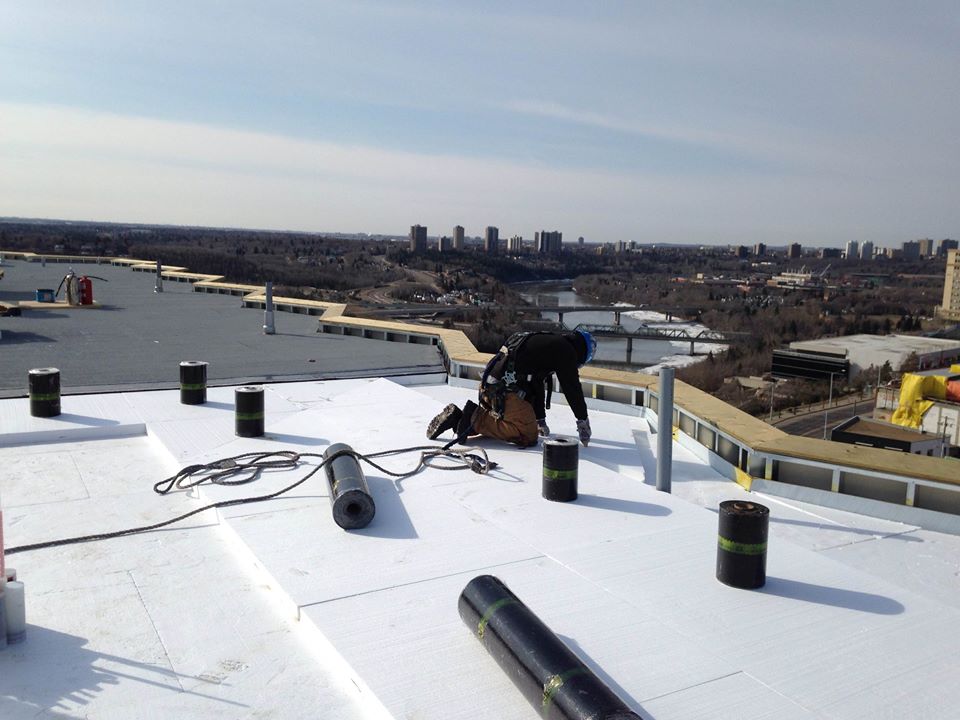 Roof Repair 101: Checklist to Prep for Contracting Roof Repair Services grscanadainc.com/Roof_Repair_10…