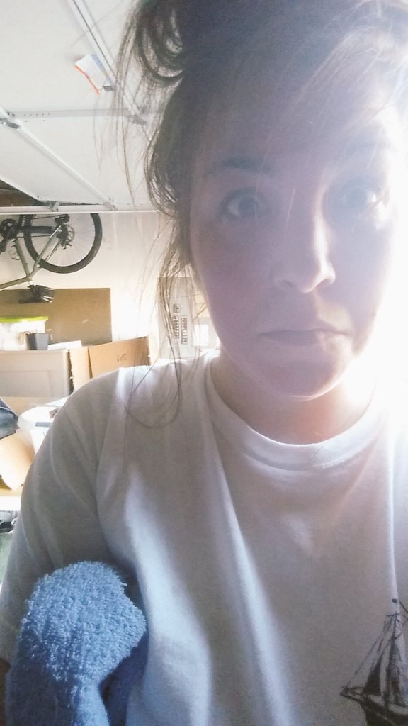 thisisbria's tweet photo. #yardworkdone #ifeelpretty https://t.co/VAAIsD9lKg