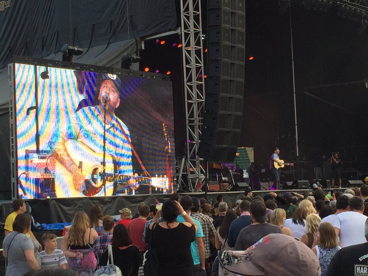 Fire Aid tweet media