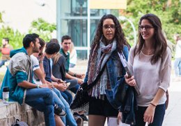 MmbaUV's tweet photo. Descubre "Qué es un Máster MBA y por qué la UV es la mejor opción para cursarlo" https://t.co/iiBiWt6Jkb https://t.co/01XdUJjrPE