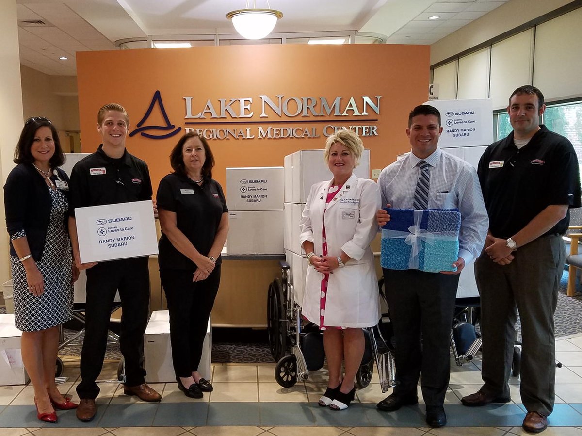 NCChapterLLS's tweet image. LLS NC brings Randy Marion Subaru &amp;amp; Lake Norman RMC together to gift blankets to cancer patients. #SubaruLovesToCare