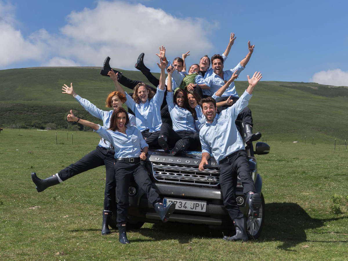GYSA_LandJaguar's tweet photo. Gracias a todos los protagonistas de #LRChallenge16.
@LandRover @FundacioOreneta https://t.co/oN1k9xCxiB