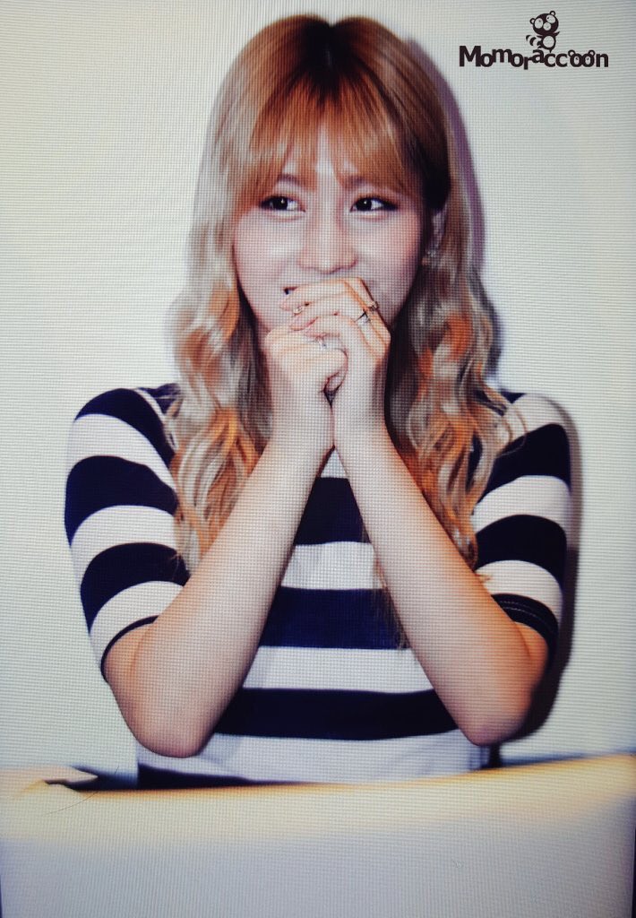 TwiceMomoPics's tweet photo. https://t.co/qnRrxf1kNg
