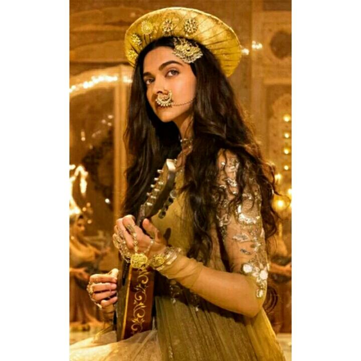 InggiTP24's tweet photo. @deepikapadukone so beatiful my idol https://t.co/oQAeXjh7fk