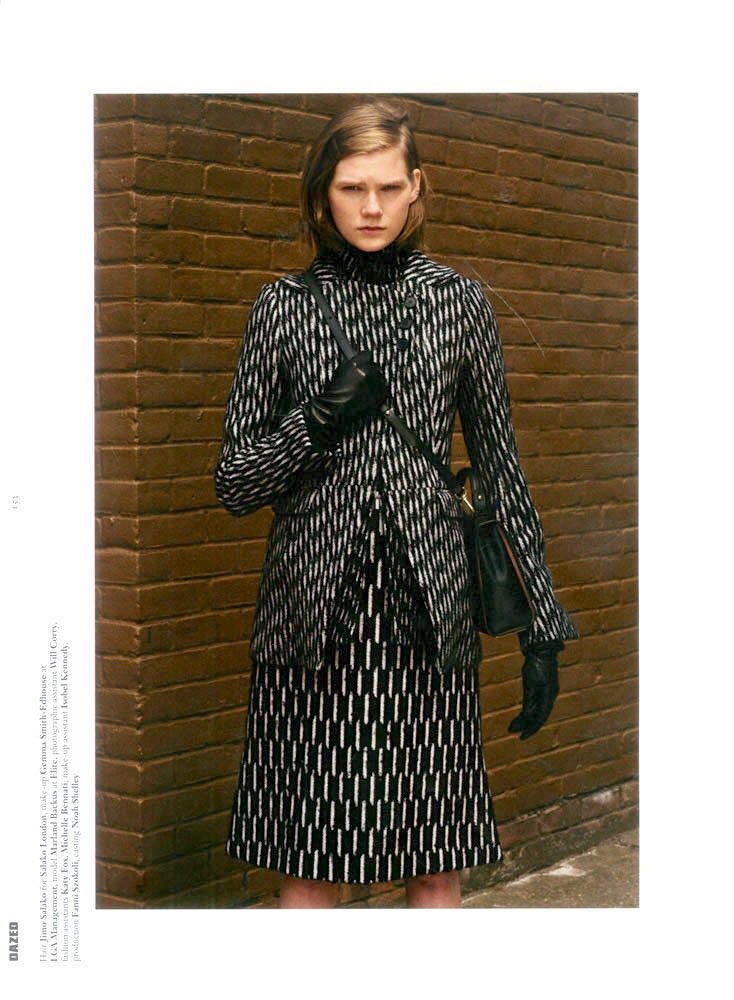 andrewerther's tweet photo. Hairstylist @jimohair for Dazed &amp; Confused Fall 2015 @dazed #fashioneditorial #hairstyling https://t.co/PmyKYU6TSo