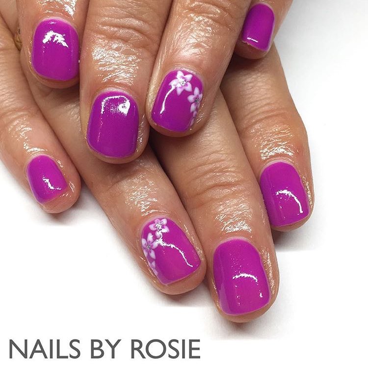 nailsbyrosiew's tweet photo. Recent #nails using @BiosculptureGB #showscratch @ScratchMagazine #nailart #biogel @pro_beauty https://t.co/k1H3kMIVZG