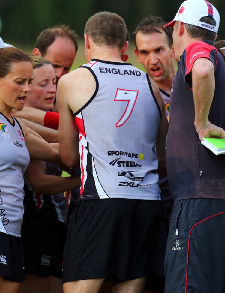 EnglandTouchSMX's tweet photo. 7 days til tap off 😀🏉

#TeamEngland #RoadToJersey #EnglandTouch #Eng #XS #ETC2016 #euros2016 #Touch https://t.co/asdUDj2oC8