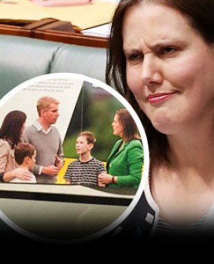 CFMEUWA's tweet photo. Please don't retweet this about my fake family https://t.co/S7ONqapiR1 … … #CFMEU #auspol #ausvotes #fakefamily https://t.co/RXcC2d8y2q