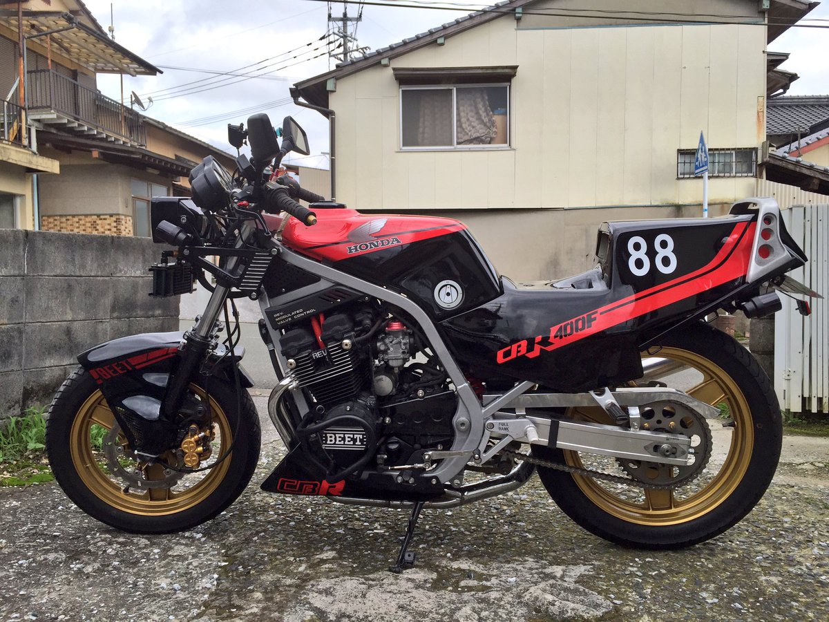 cbr 400fシングルシート