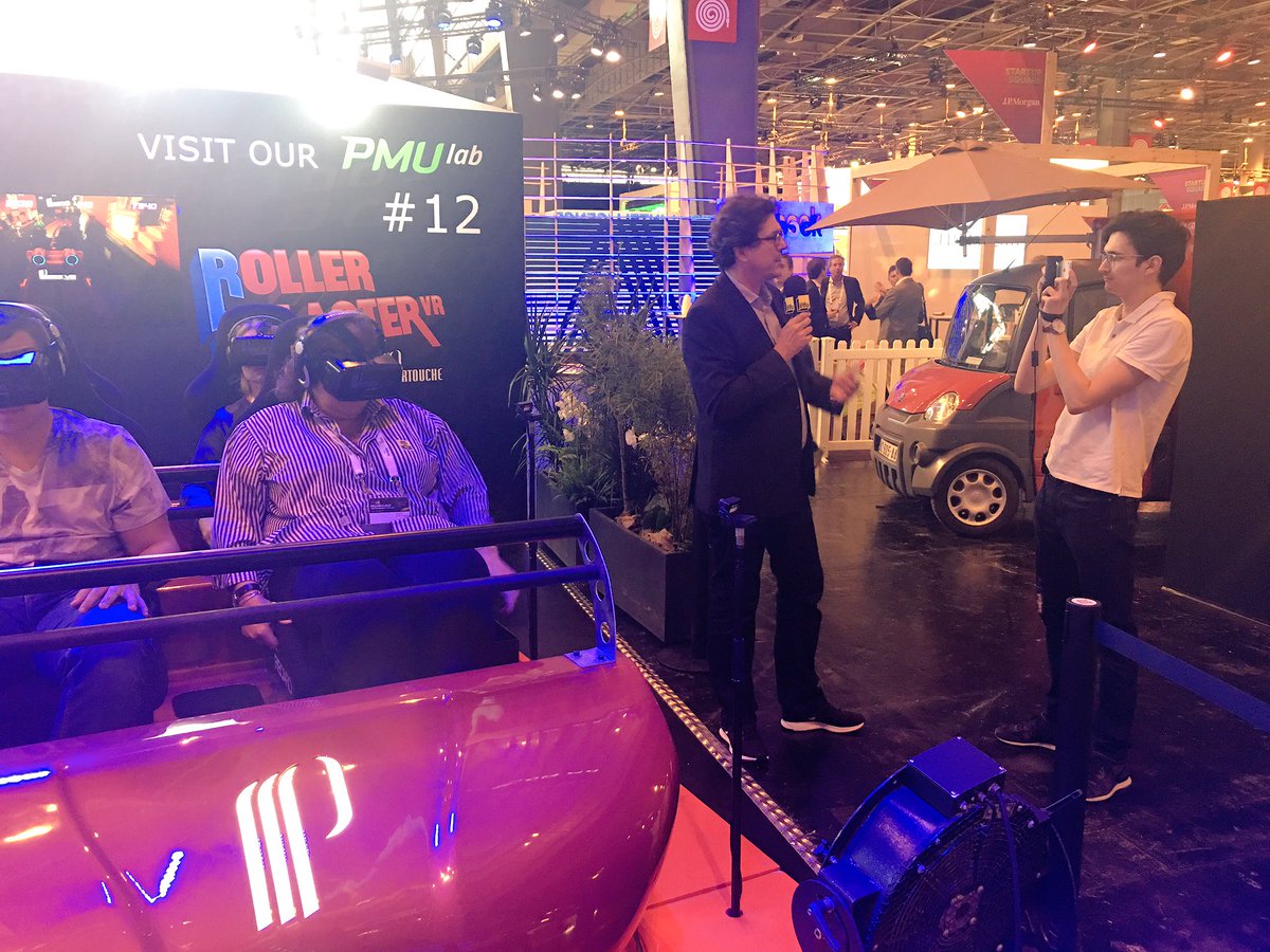 partouchelab's tweet photo. @JeromeColombain de france info est passé nous voir #VivaTech #partouchelab #VR #rollerblaster https://t.co/m0uKu55Uxc