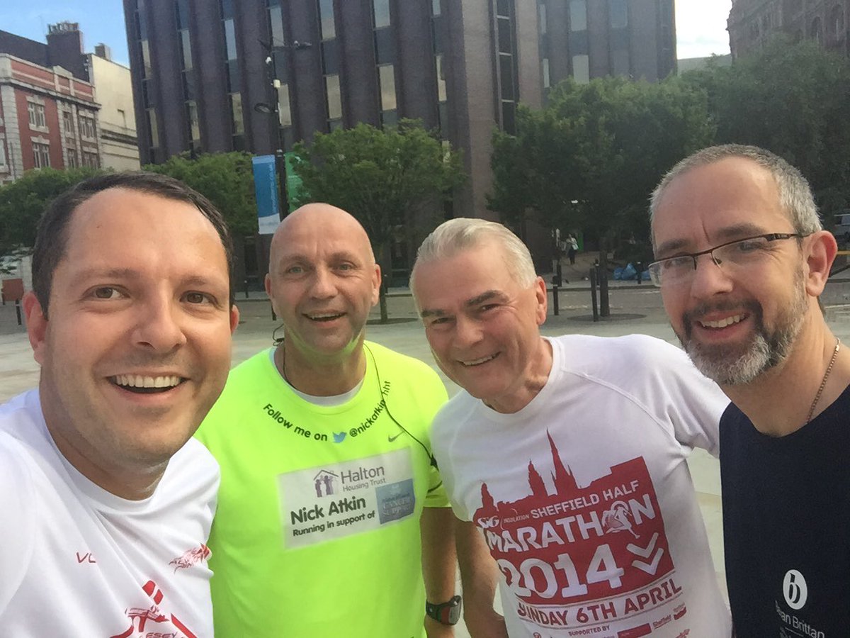 petehud's tweet photo. Great way to finish the #CIHhousing16 with #runCIH @nickatkin_hht @TonyStacey https://t.co/z1AXHpMtkj