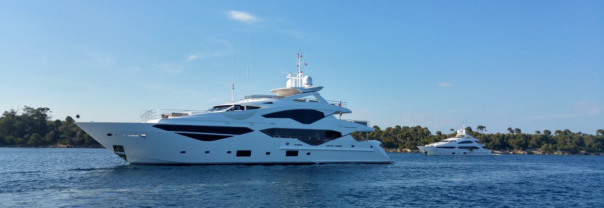#Sunseeker 131 Yacht and 40 Metre Yacht anchored side by side in the South of France. Both sold by <a href="/Sunseekerpoole/">Sunseeker Poole</a>!