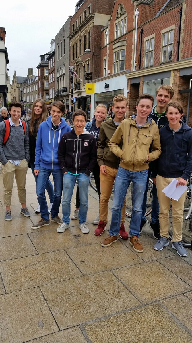 GymBreda's tweet photo. 4e- en 5e-klassers in Cambridge.... Fantastische dagen daar! https://t.co/GZHItiwBMR