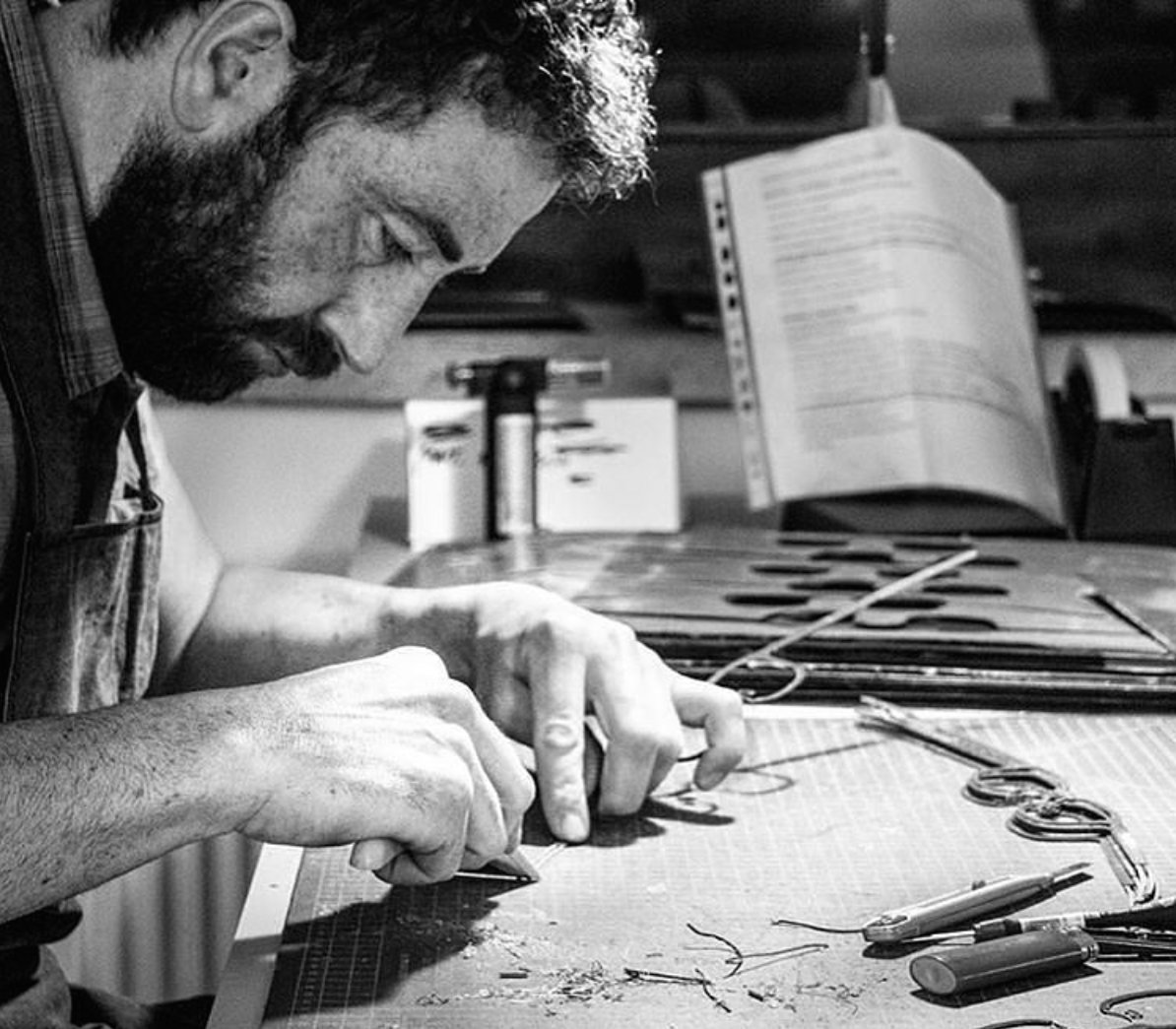 igersItalia's tweet photo. .@tiakatty ci mostra il lavoro di @Yatzer, produttori di telai per occhiali #creatoadarteveneto https://t.co/ZBhdSng69F