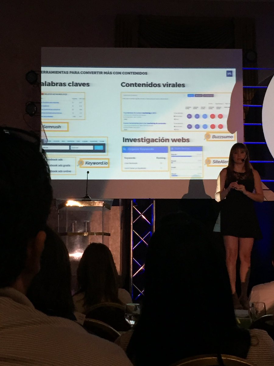 apasasins's tweet photo. Una de las mejores ponencias a las que he asistido @Vilmanunez muchas gracias por compartir tanto! #SMDaysv https://t.co/IYzIlcWXOX