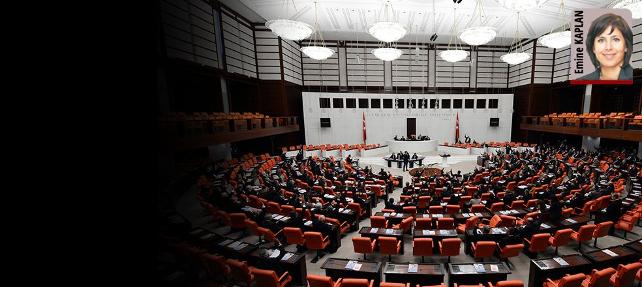 AKP’den yüksek yargıya çifte darbe 
    cumhuriyet.com.tr/haber/turkiye/…