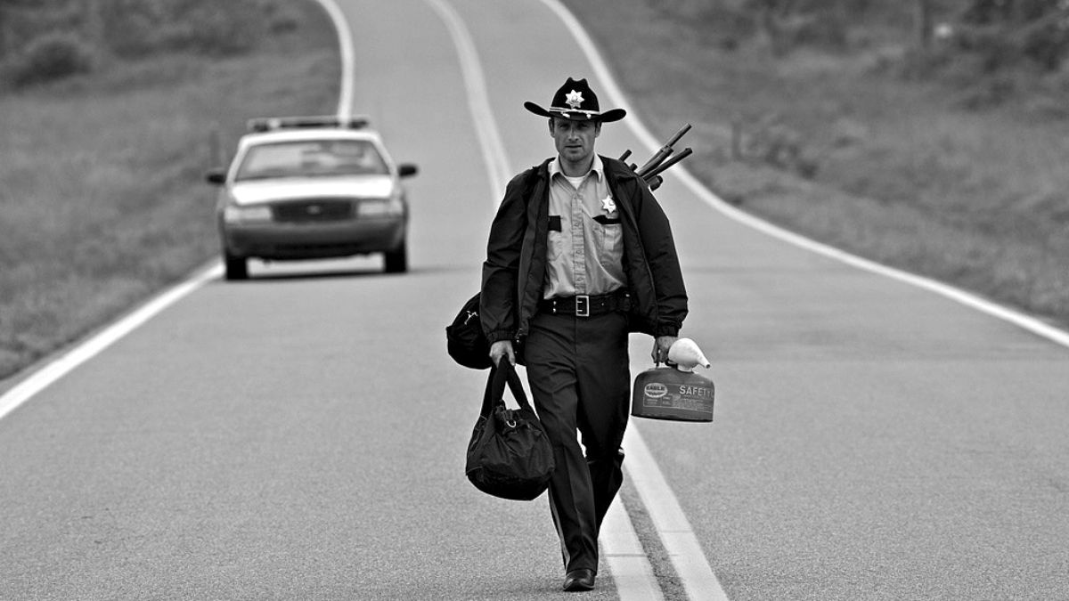 AMC to Marathon THE WALKING DEAD in Black &amp; White This Sunday goo.gl/f9HZEk