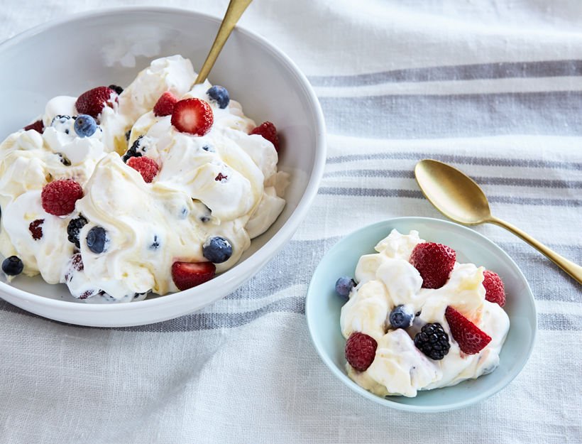 goop's tweet photo. Whipped cream + crushed meringues + berries = heavenly. The recipe, here: https://t.co/urNXJRdYjI https://t.co/ZQj8jsd5xo