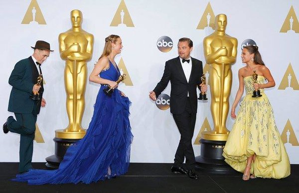 Steffiangelis's tweet photo. Online money with a Hollywood story! A unique business all around the world! Learn more: https://t.co/t5b8mcVCPf https://t.co/3ib3WLnsbI