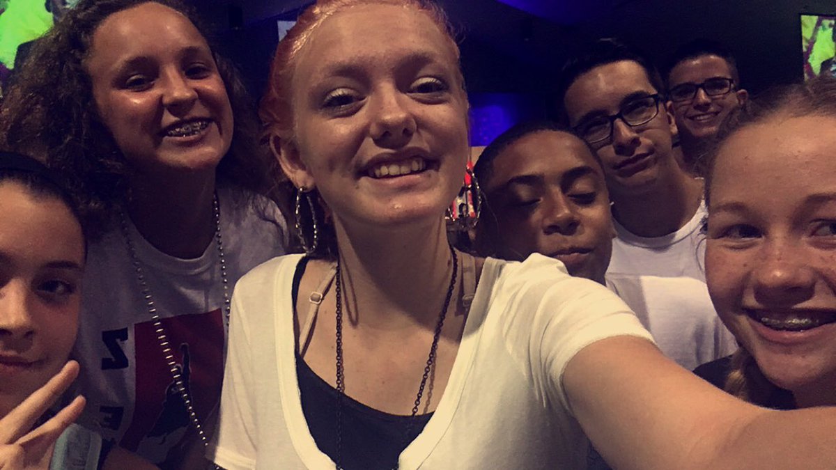 OliviaWinnie6's tweet photo. Why not make new friends at church camp?! #herozero #flyc16 https://t.co/kUEVU3yqSE