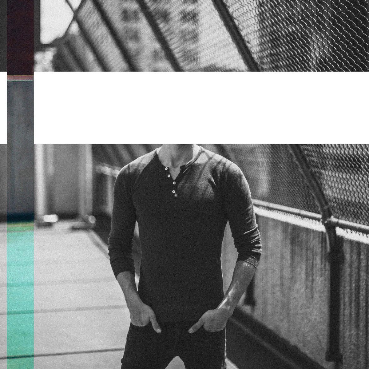 Wear_Chronology's tweet photo. 🔜 #chronology #timelessCAPsule #collection #friday https://t.co/yjKJ9TZDqR