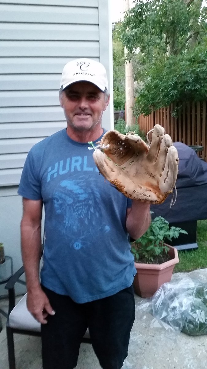 I've broke dads glove at least 3 times over the years. We take our gloves everywhere. He's a MB #halloffamer