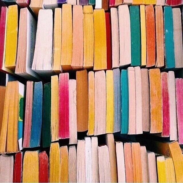 SifaTurkce's tweet photo. "Ve siz kitap okumayanlar;
asla yeni bir kitap almanın sevincini yaşayamayacaksınız, üzülün." https://t.co/aygiKXeR1y