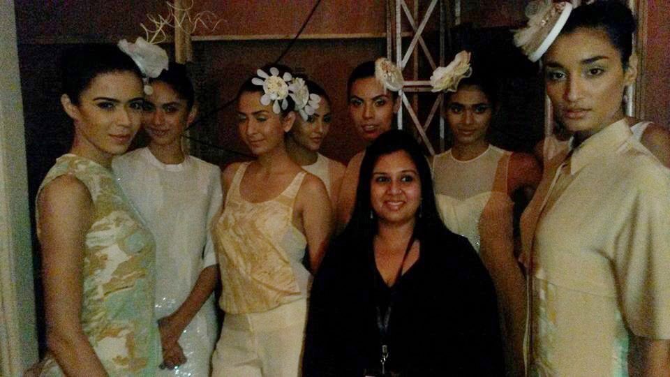 Parul_Mirage's tweet photo. Throw Back Thursdays: Our beloved designer, Parul Bhargava with the stunning models for LFW S/S14 👠 @LakmeFashionWk https://t.co/asC7iNQqOX