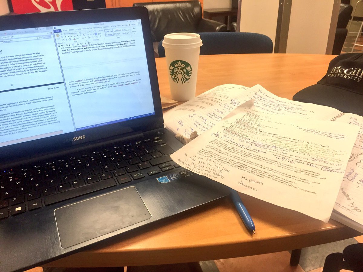 SiSabrinaBella's tweet photo. What is an #allnighter without #starbucks ? 2:08 AM... Current Situation 🤓: https://t.co/Wzx6MtkdhE