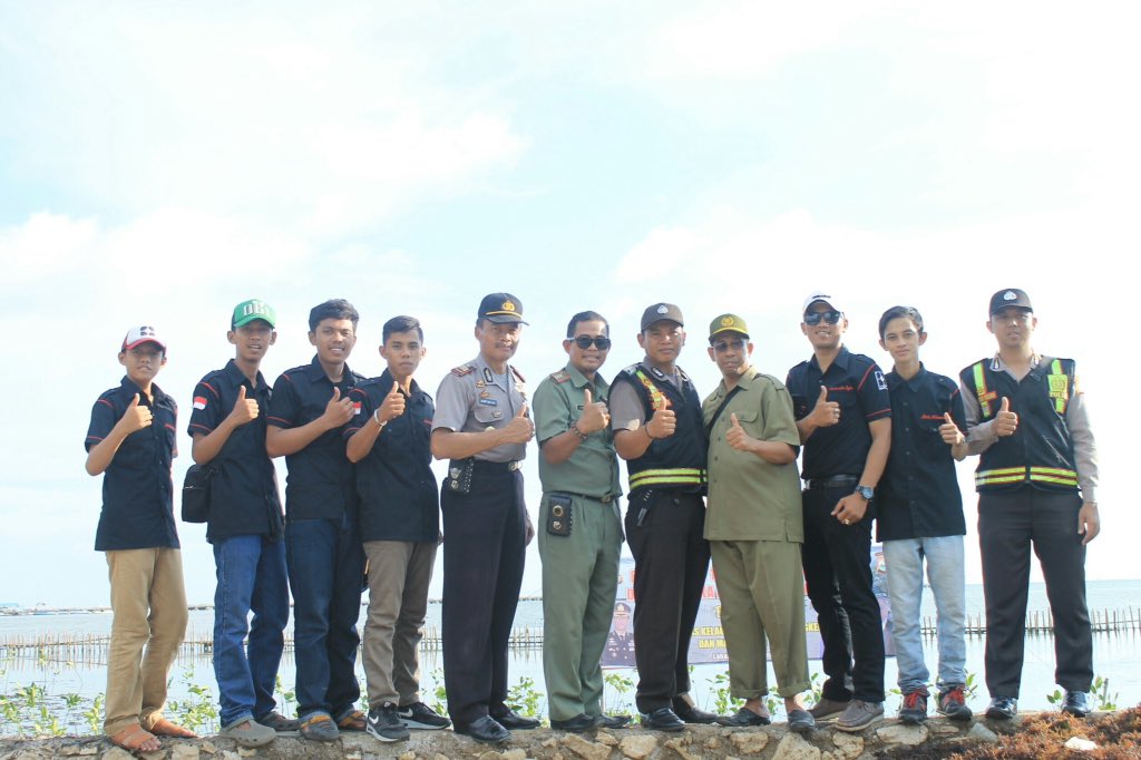 OppokaRi's tweet photo. Organisasi Pemuda-Pemudi Anrong Appaka ri Paccelang

#OPPOKAriPaccelang https://t.co/hnGf6qMkPz