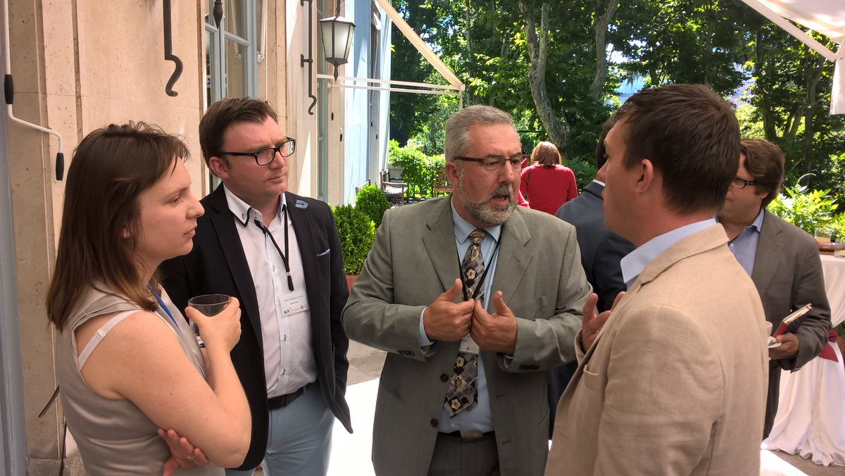 SDH_BF's tweet photo. Networking #ViniSmart #Process2wine #smartrural #Bpifrance https://t.co/qkEvkvzSw4