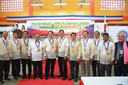 ROMBLONppopcrb's tweet photo. .@sukselalu @SulongRomblon @rpio_mimaropa @pnppio @pnpdpcr Inaugural and Oath Taking Ceremonies of Romblon Officials https://t.co/p7atPe3m0Q