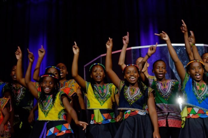TheSAnews's tweet photo. South African LIV children to perform in the #UK https://t.co/XG2hRFaqDk #ProudlySouthAfrican #SAontheMap https://t.co/pXxRwIg7a7