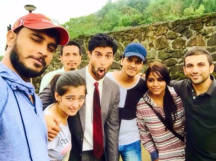 FCAksharaHaasan's tweet photo. @AksharaHaasan1 chillin on set! #shortfilm https://t.co/RuwkI7vHpc