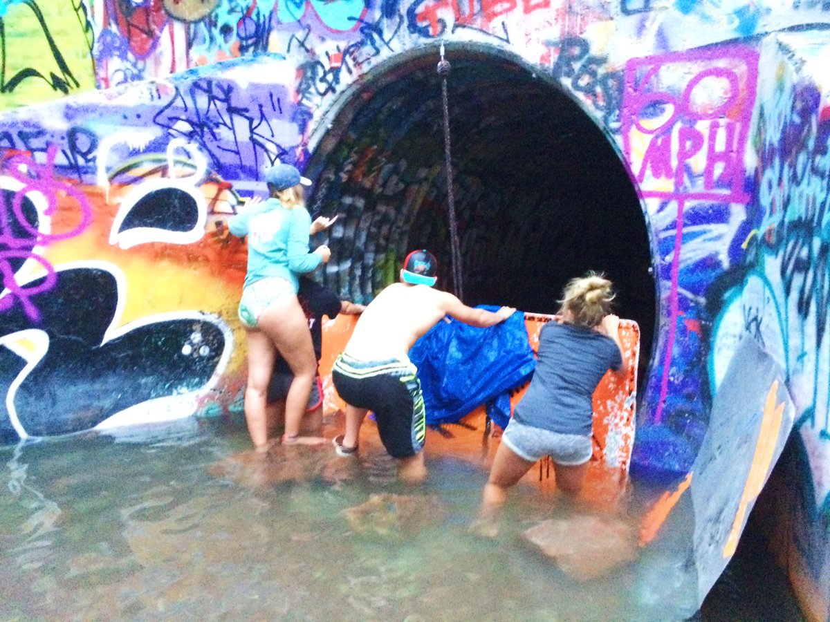 Call_Me_Abs's tweet photo. shoot the tube was rad https://t.co/Jqv2yEhZdL