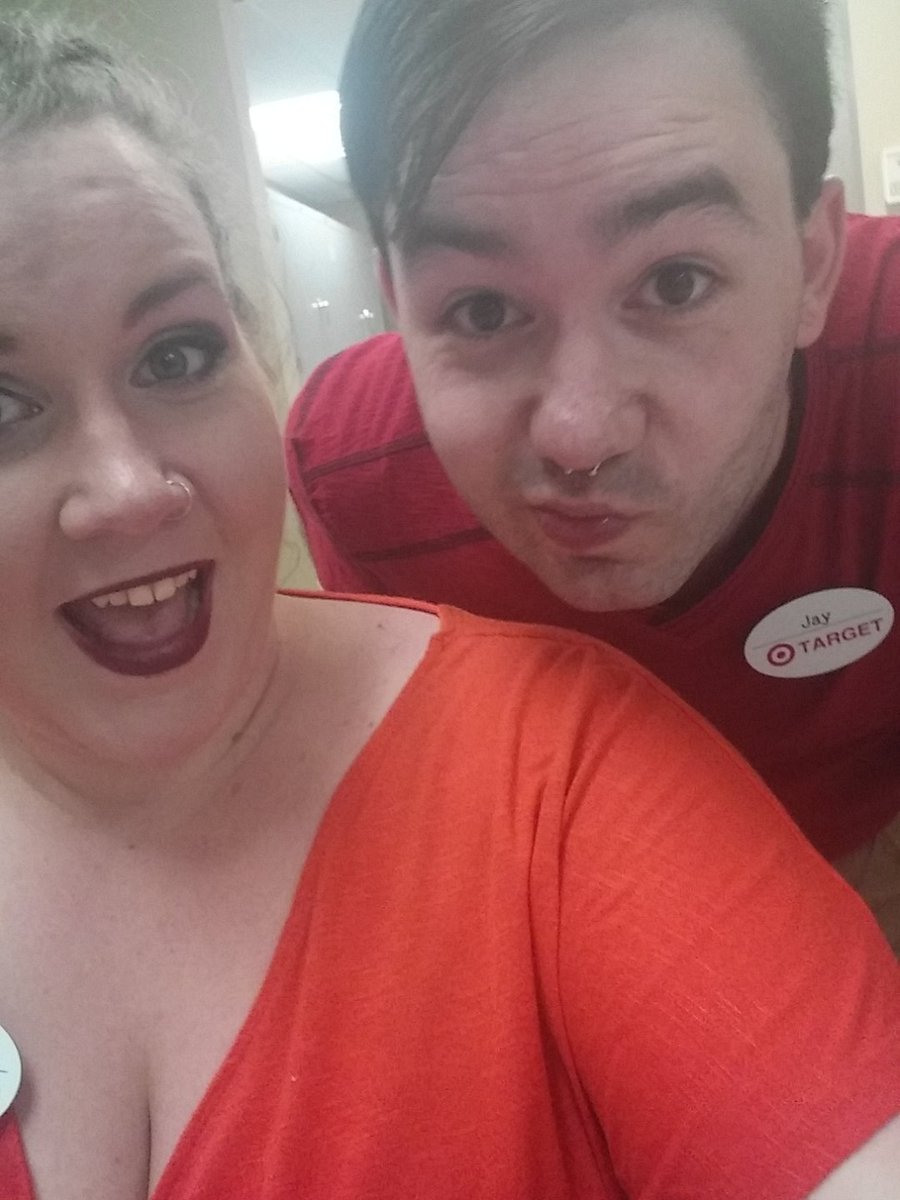 We love our job espcially when we have an amazing closing LOD and TL-LOD team. #target #Kent # @August_aDynamic